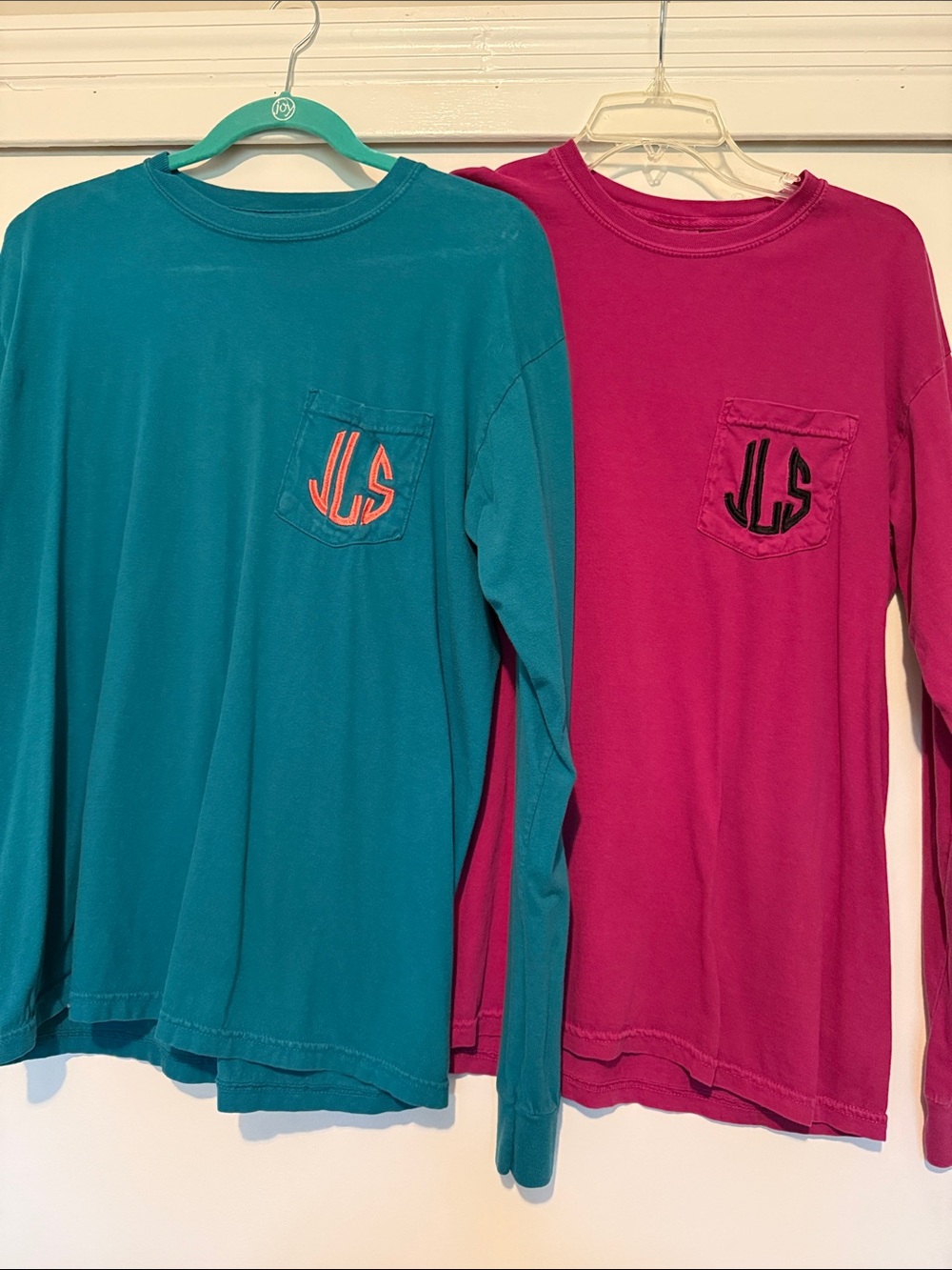 Initial COMFORT COLORS Long-Sleeve Pocket Tee - Teal and Magenta JLS